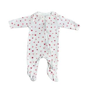 Old Navy Hearts Footie Baby Pajamas Size 0-3 Months